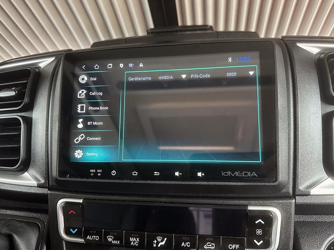 Pilote V 630 J 2.2 9G-AUTOMAT MJ