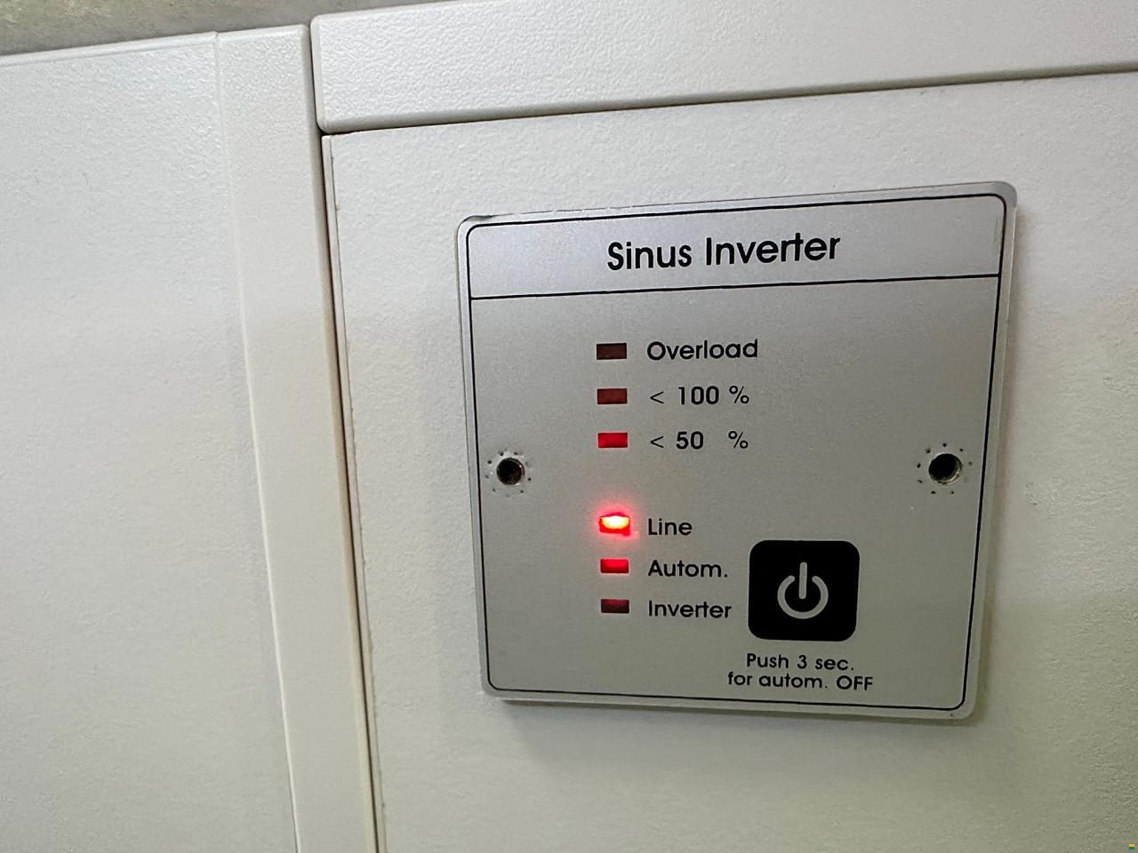 Pilote V 630 J 2.2 9G-AUTOMAT MJ