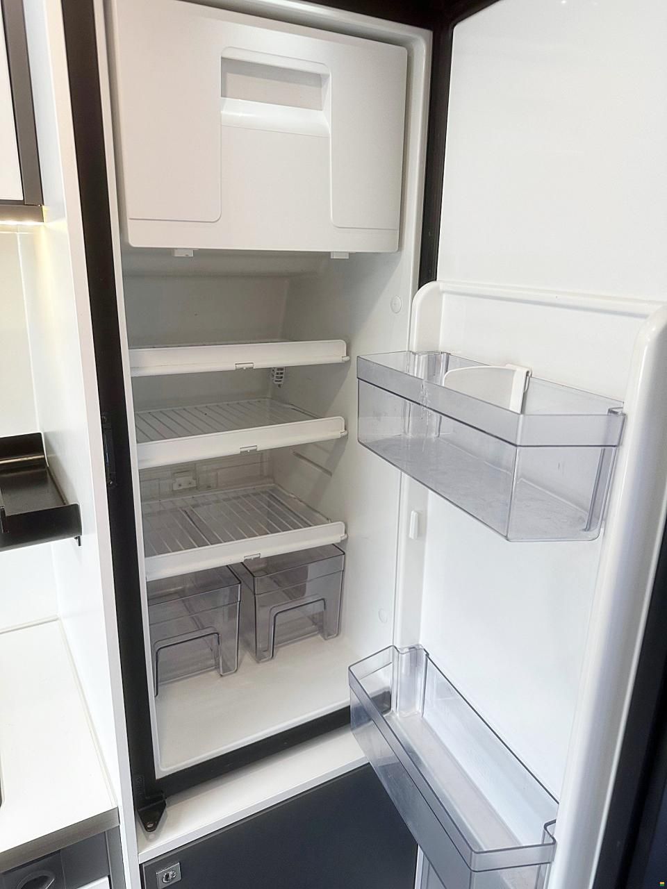 Pilote V 630 J 2.2 9G-AUTOMAT MJ