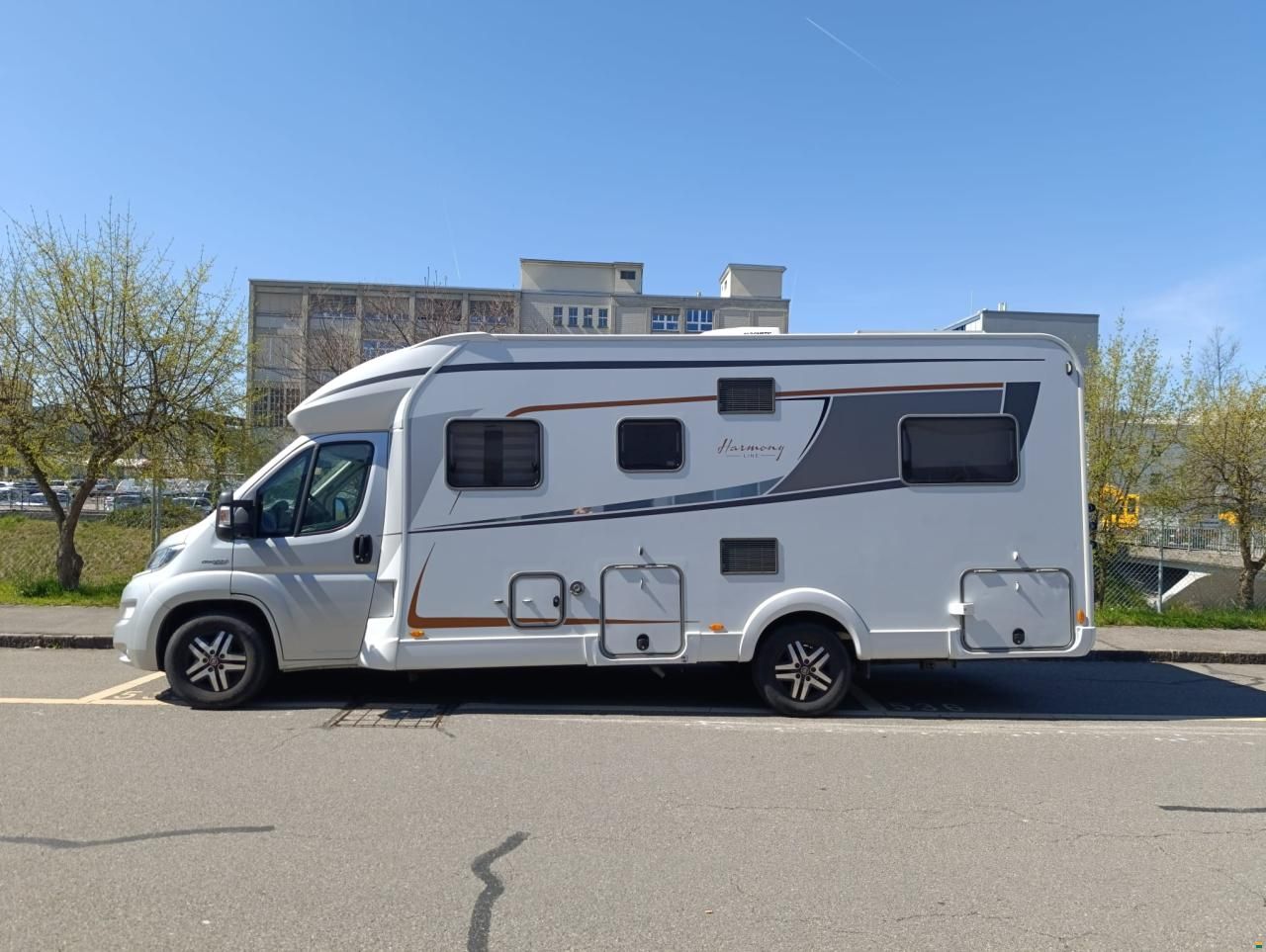 B&uuml;rstner BT 7441