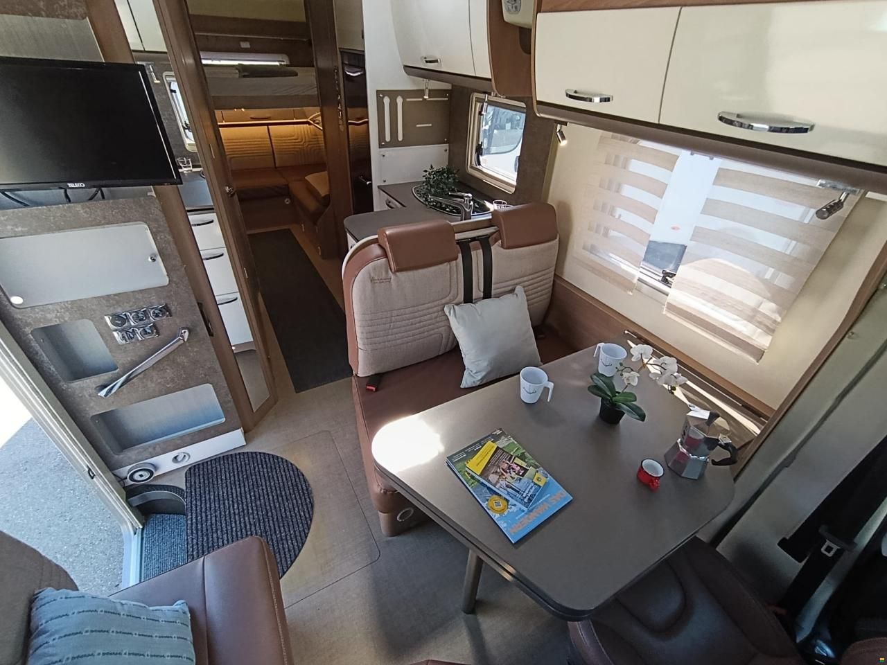 B&uuml;rstner BT 7441