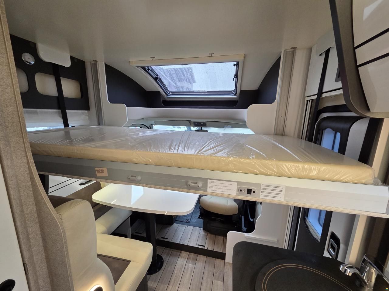 Forster-Reisemobile T 669 EB