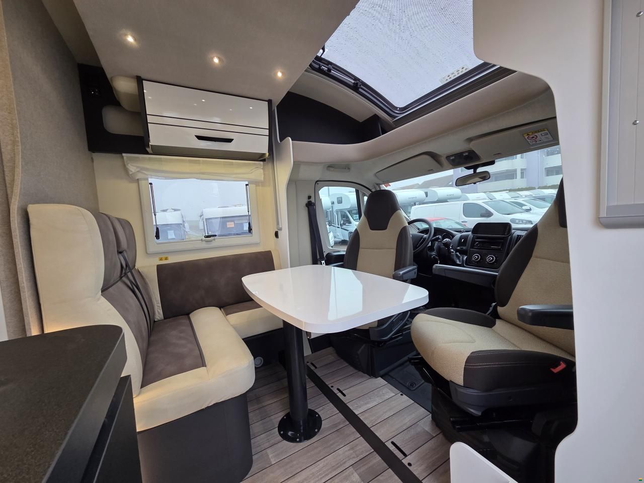 Forster-Reisemobile T 669 EB