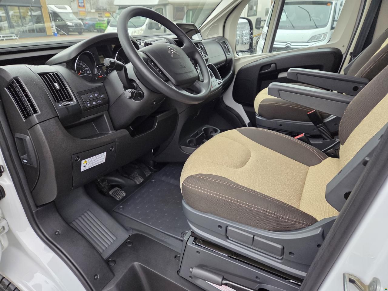 Forster-Reisemobile T 669 EB