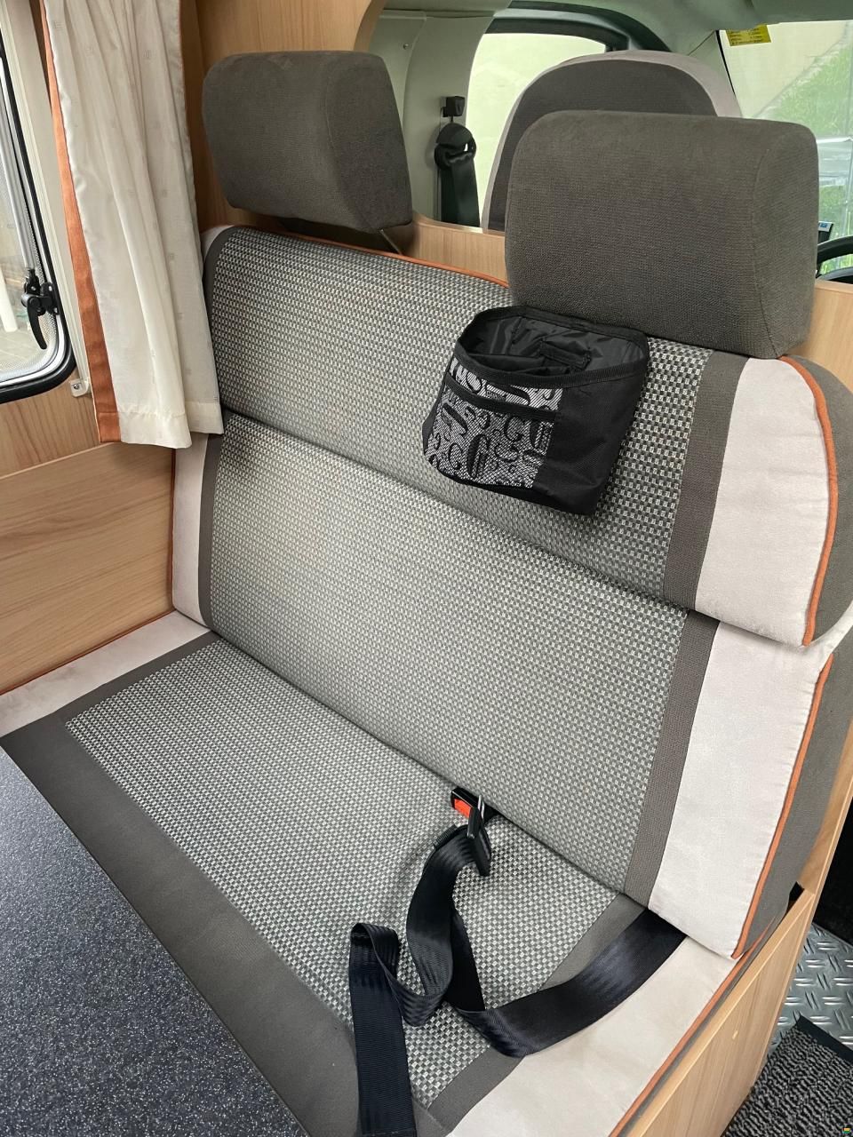 Orangecamp Capron A70