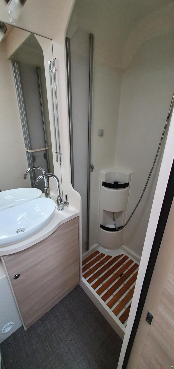 Eura Mobil Activa One 550 MS