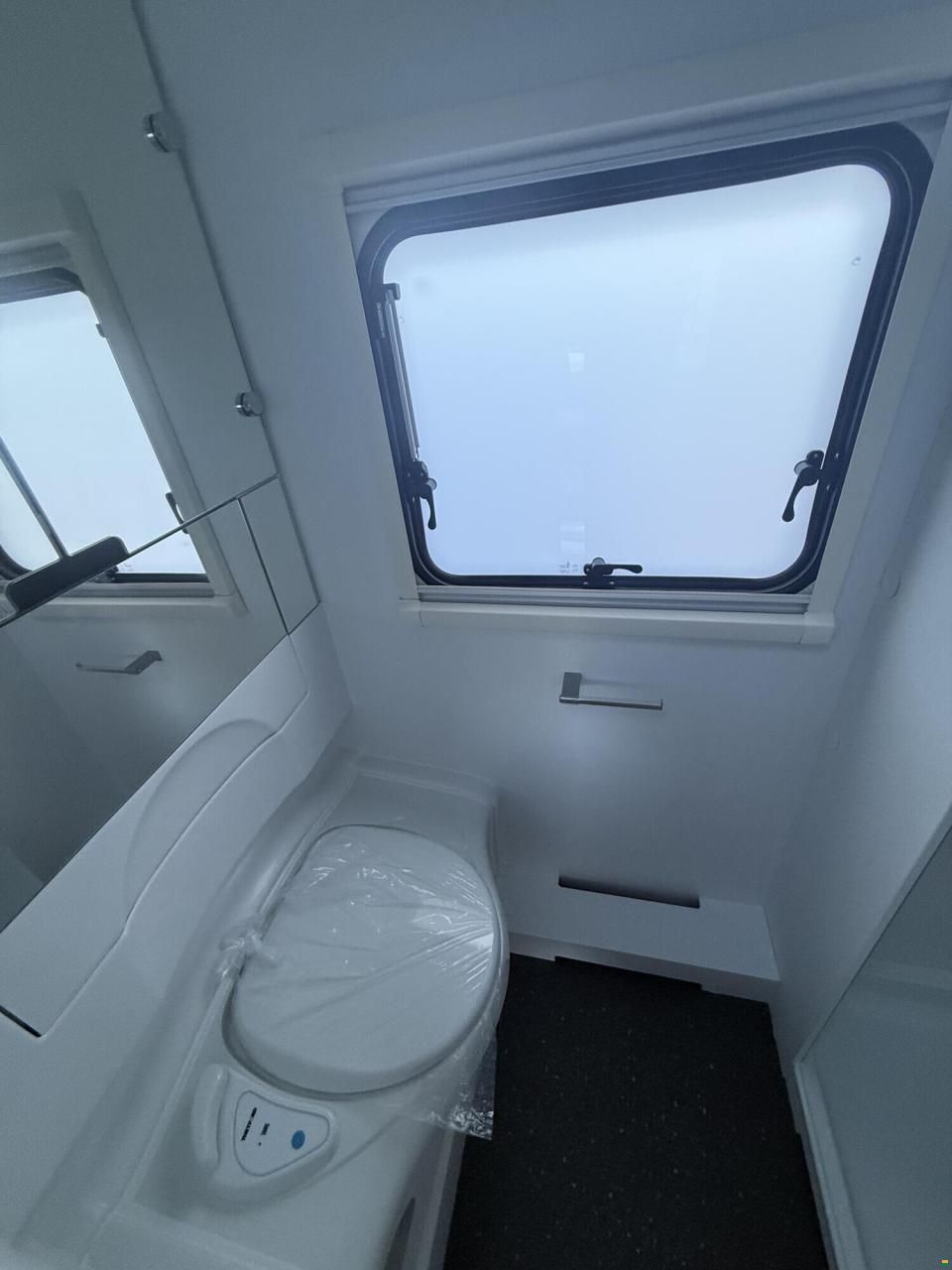 Adria Altea 60Y 552 PK