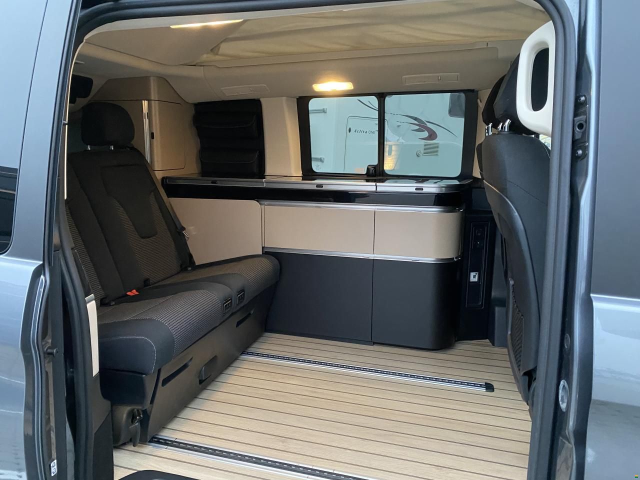 Mercedes Benz Marco Polo