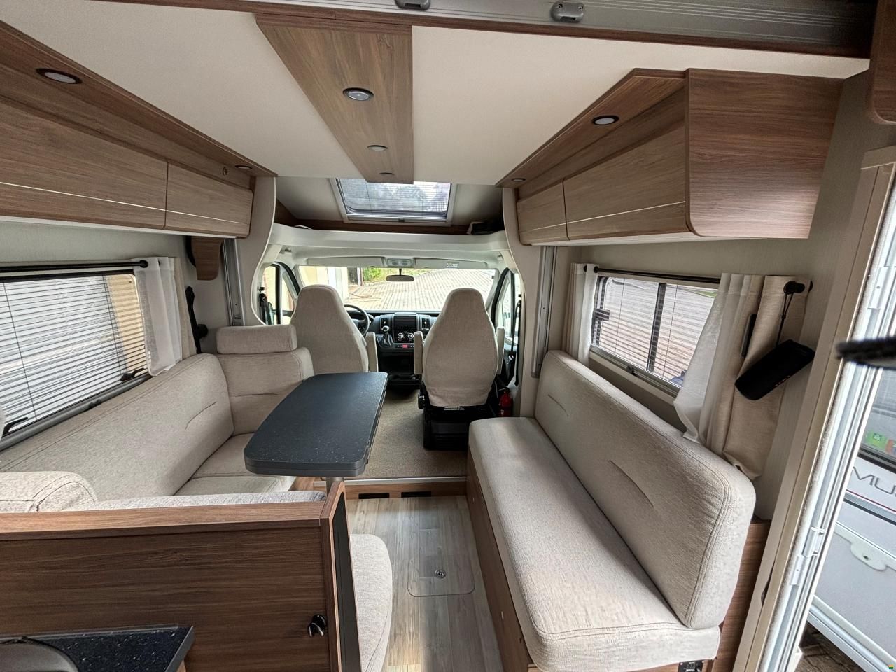 Pilote Essentiel P726