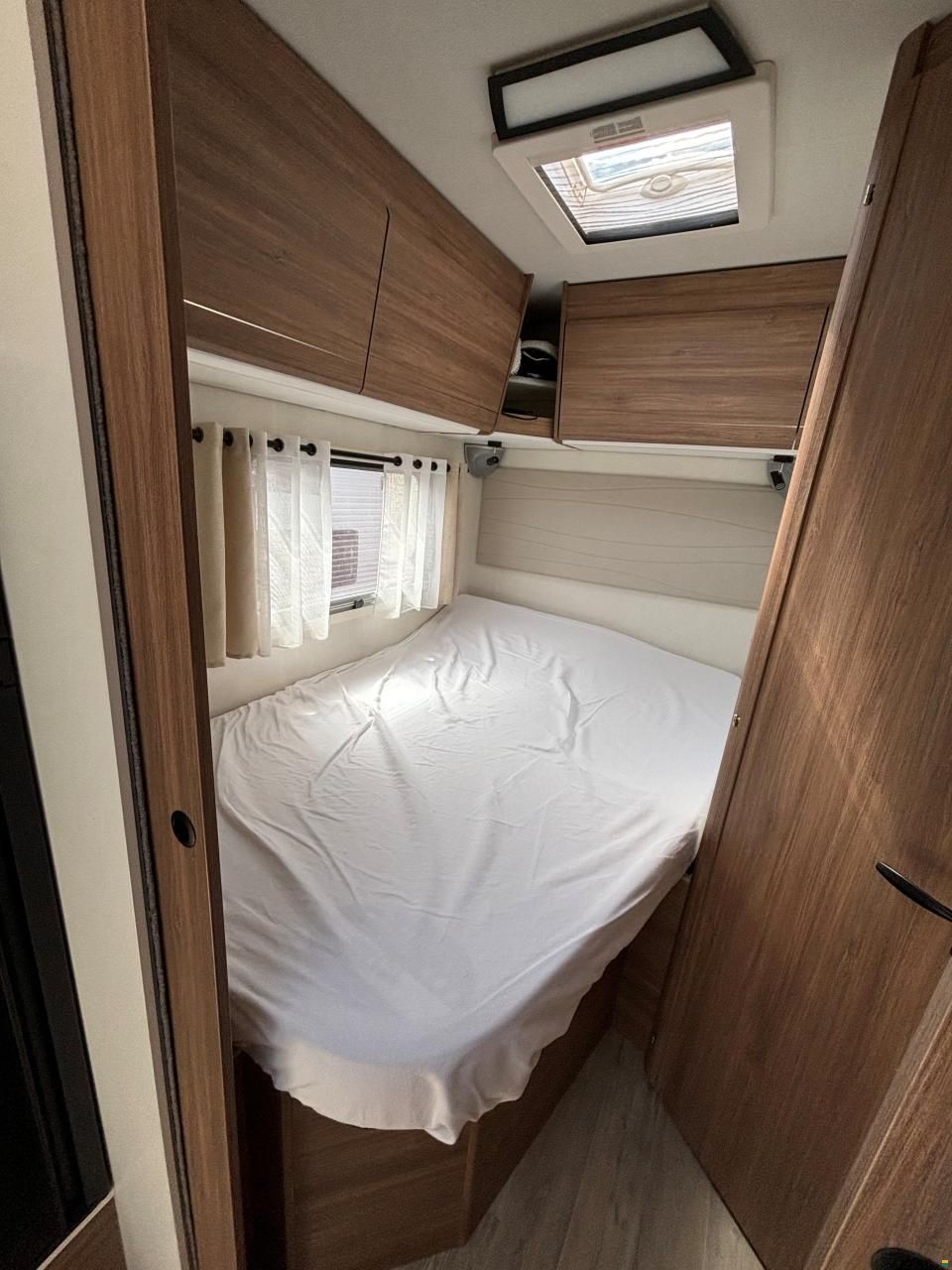 Pilote Essentiel P726