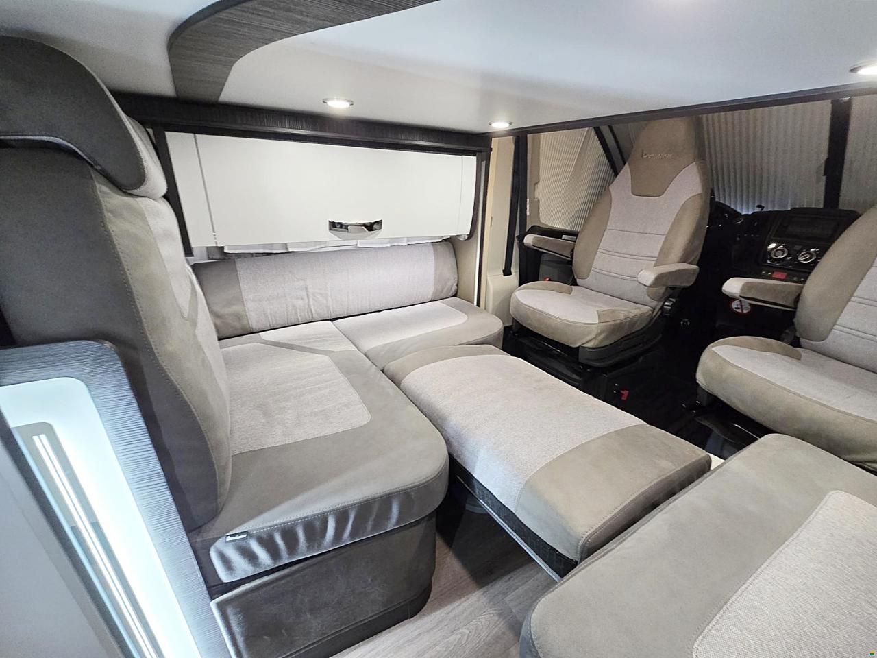 Benimar MILEO 296 DESIGN 2.3 MJ 160