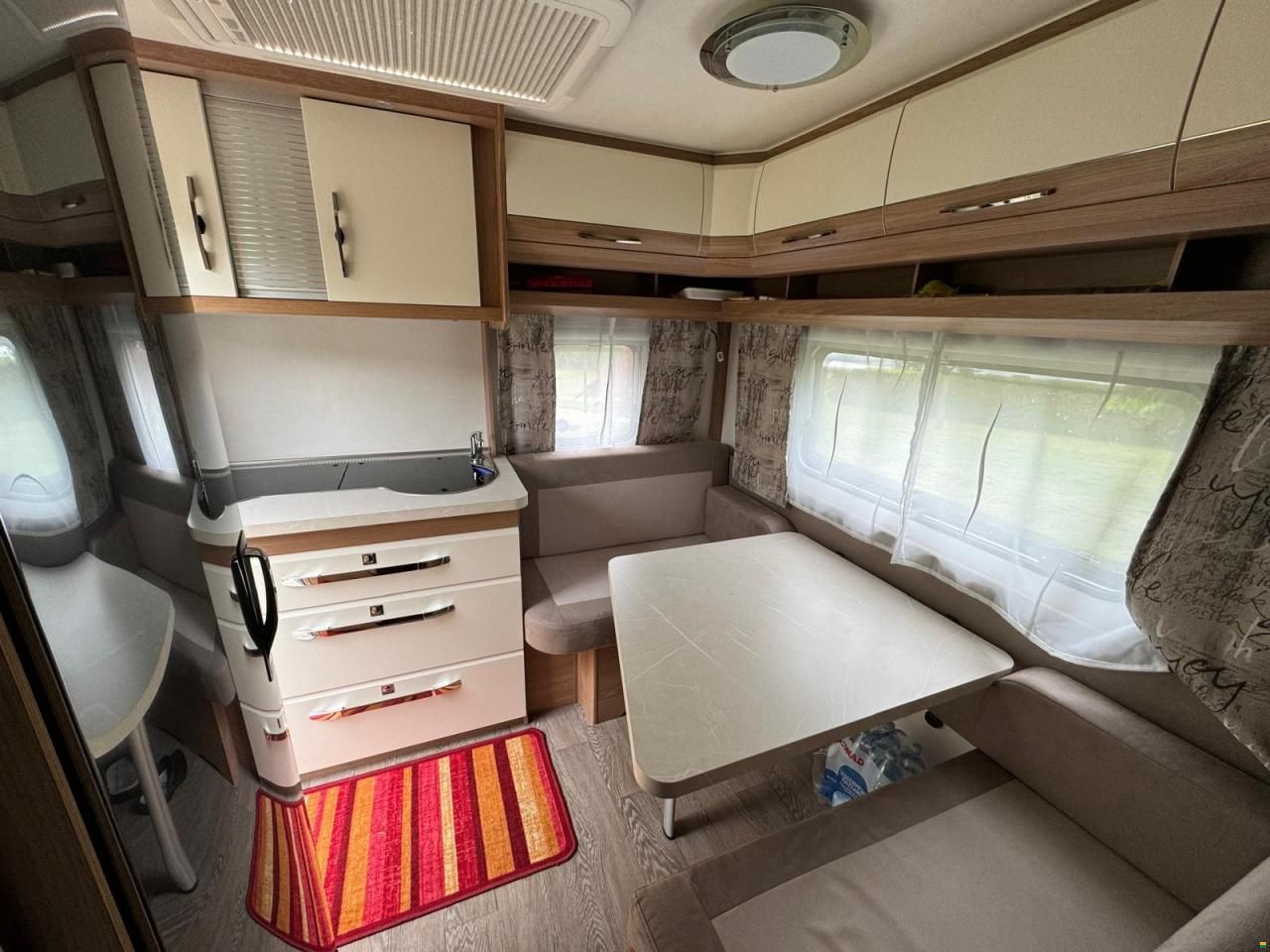 Hobby De Luxe 400 Sfe