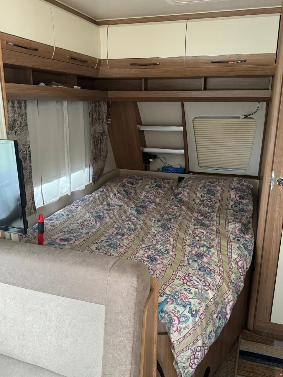 Hobby De Luxe 400 Sfe