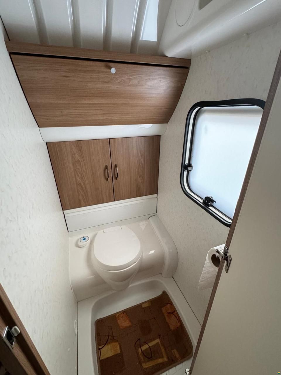 Hobby De Luxe 400 Sfe