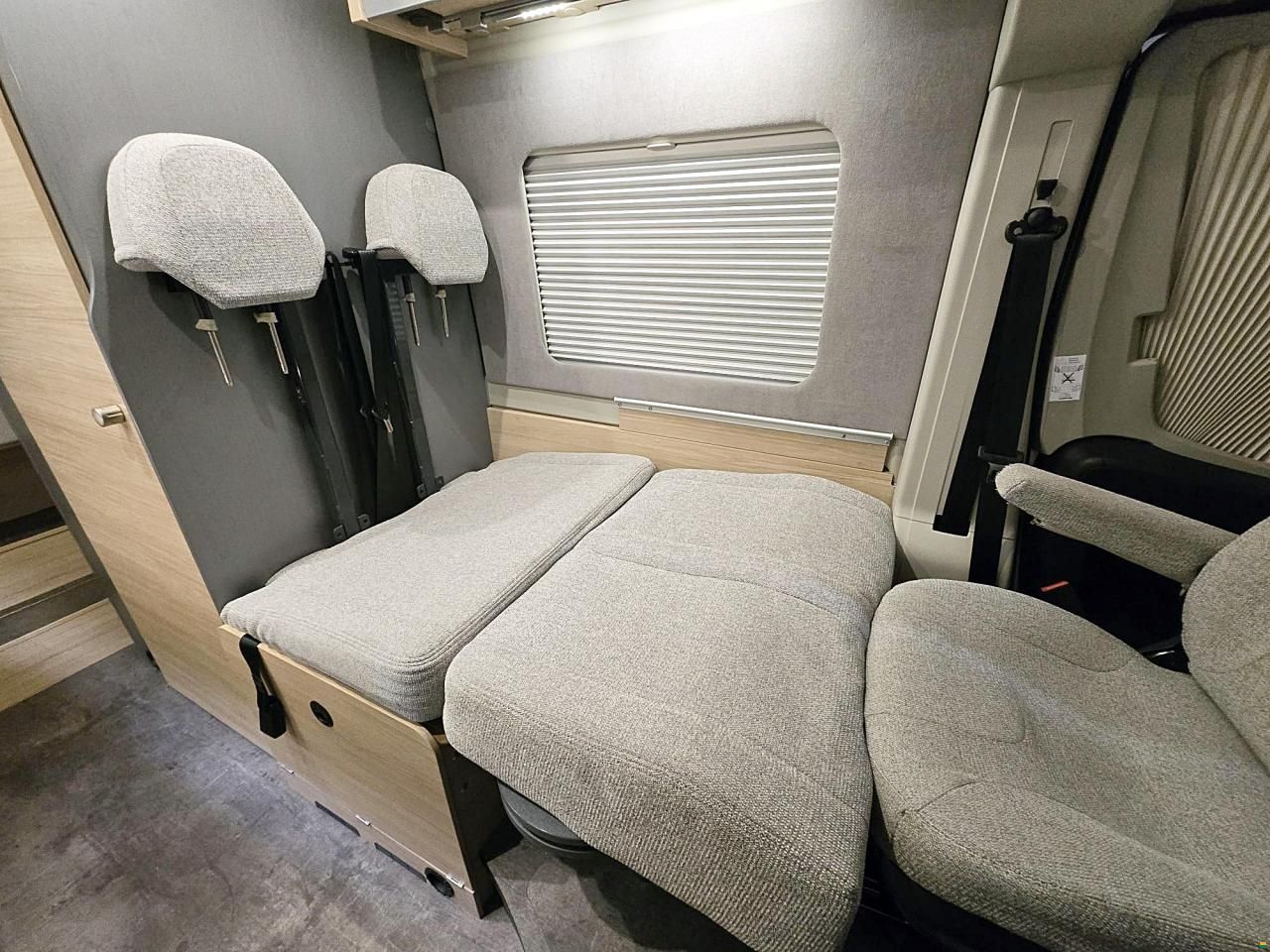 P&ouml;ssl 30 TRENTA 640 2.3 MAXI 140 MJ