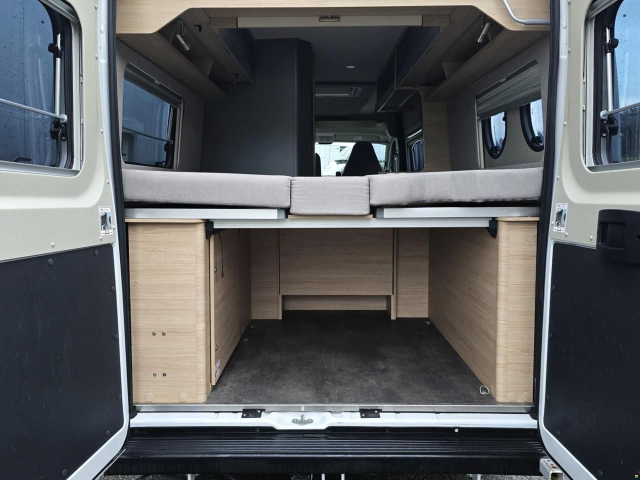 P&ouml;ssl 30 TRENTA 640 2.3 MAXI 140 MJ