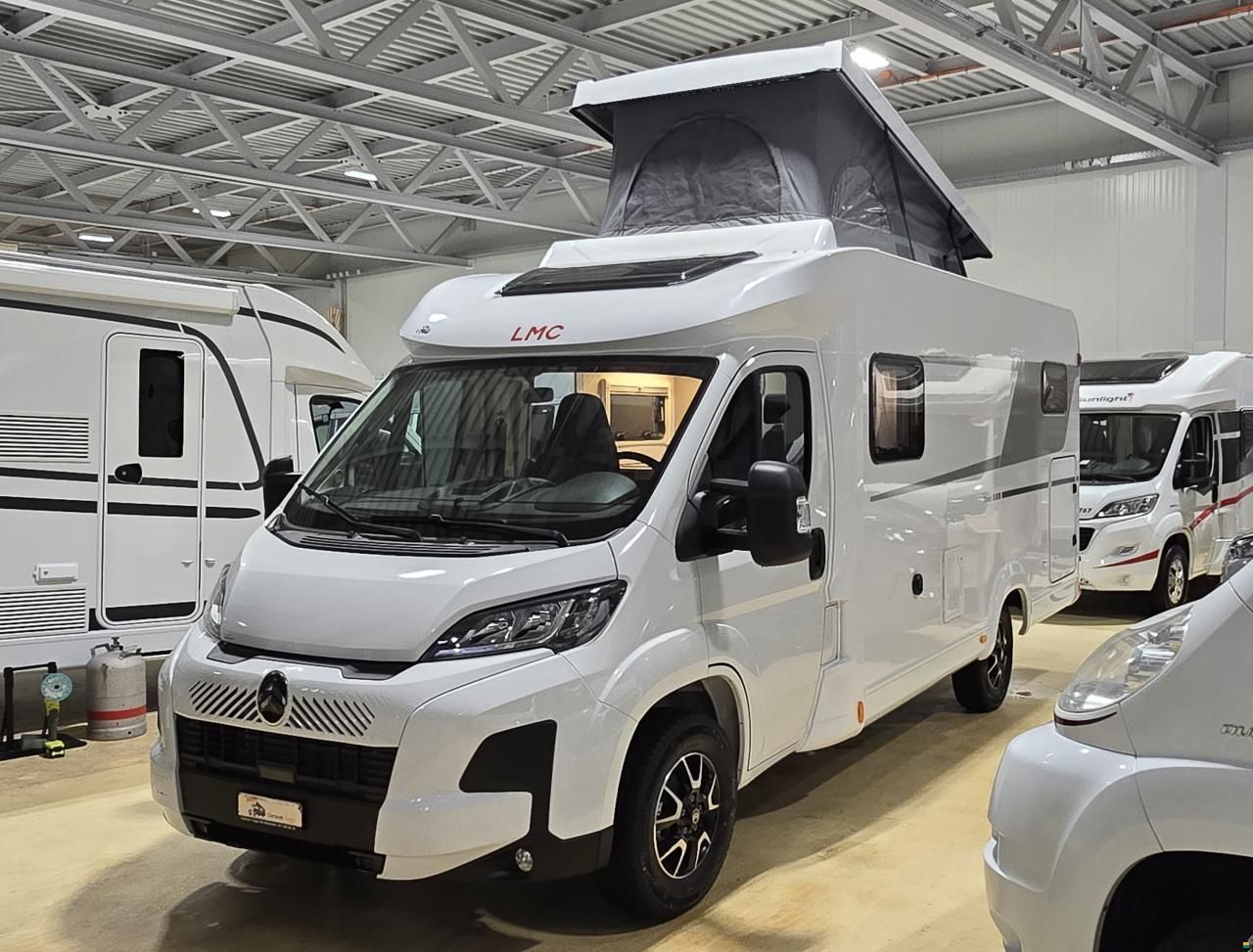 LMC Tracer V 670 - MJ2026