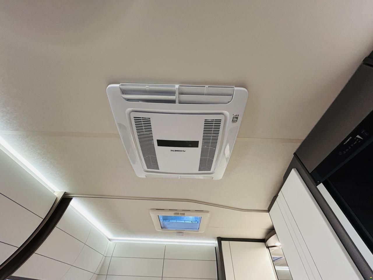 Hobby 650 UMFe Excellent Edition