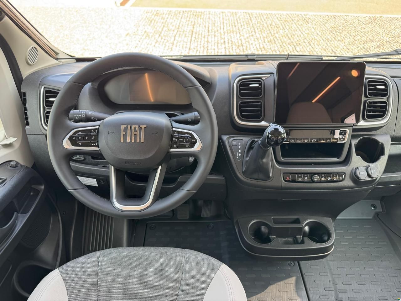 Adria Compact DL 60 Y Selection