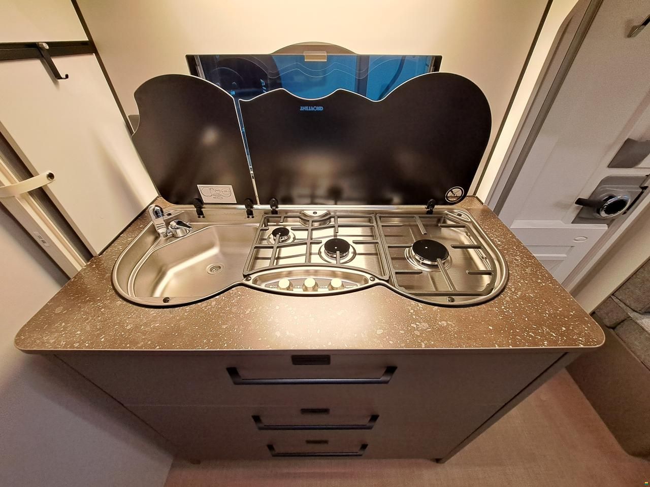 B&uuml;rstner Averso Plus 510 TK B66