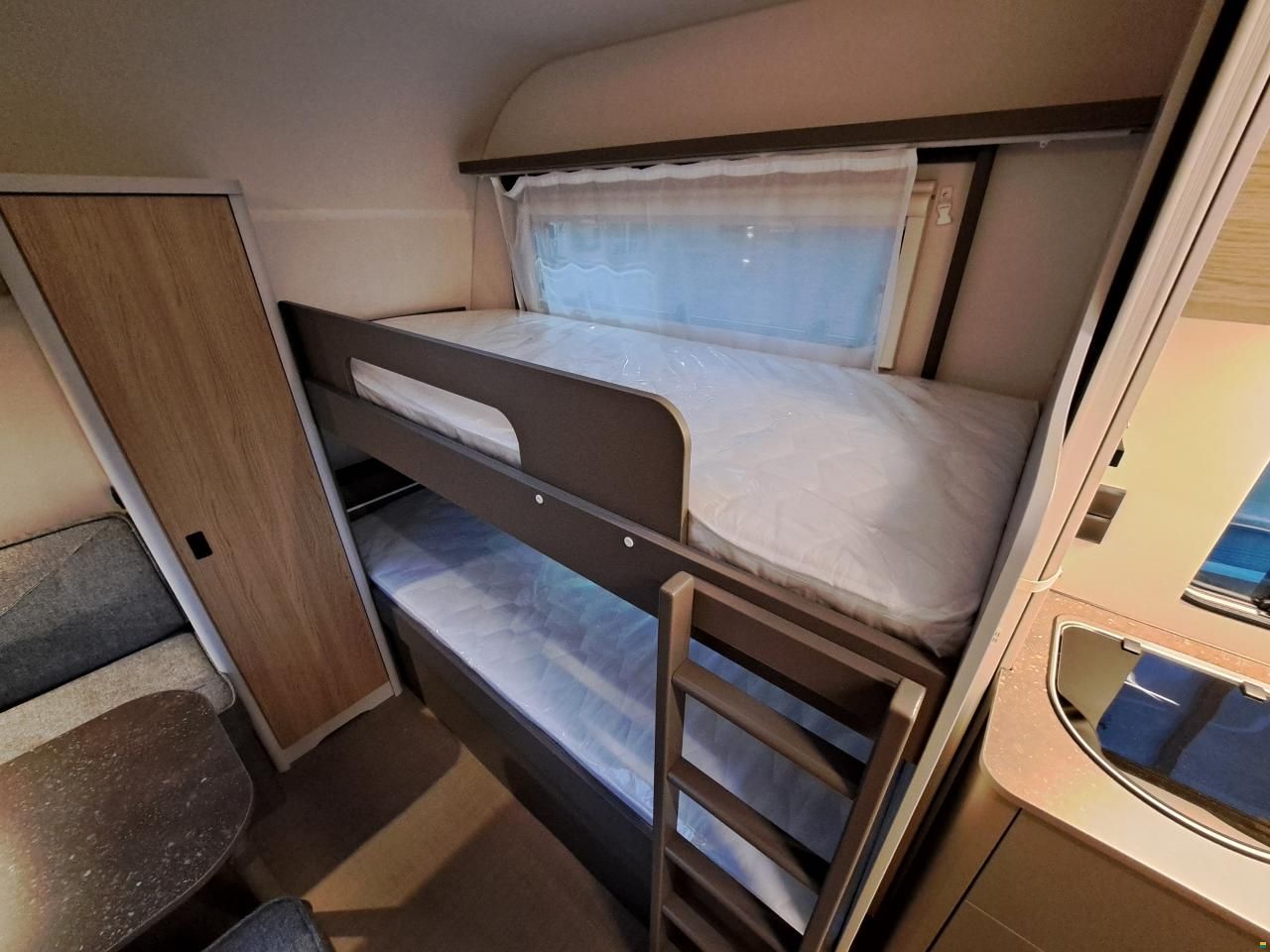 B&uuml;rstner Averso Plus 510 TK B66