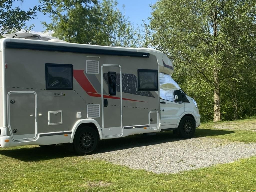 Challenger 380 Graphite Premium Ford