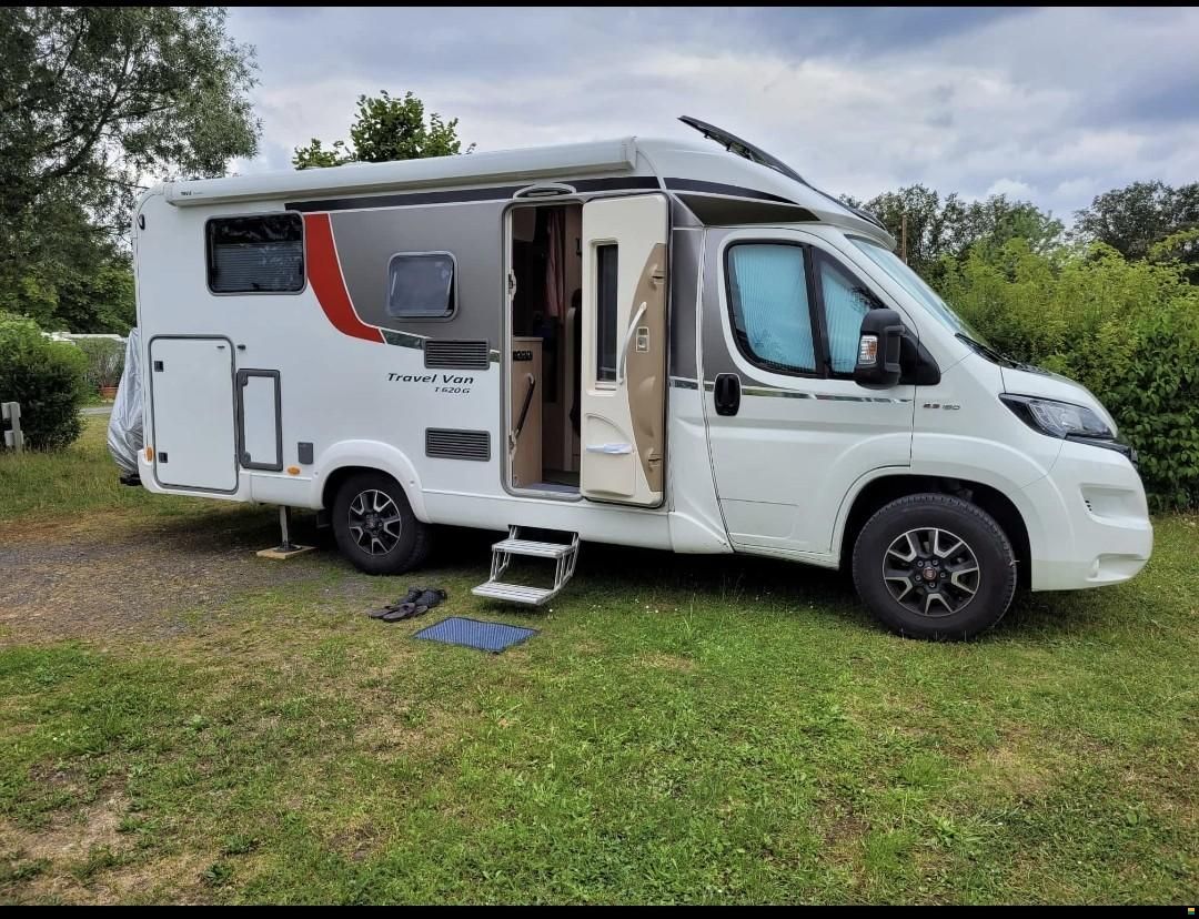 B&uuml;rstner Travel Van T 620 G