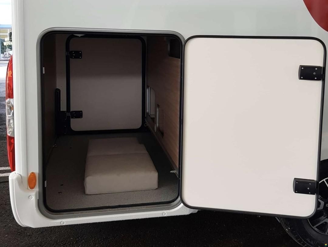 B&uuml;rstner Travel Van T 620 G