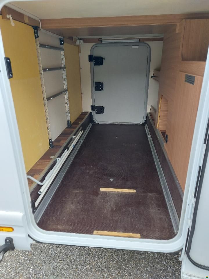 Knaus Sky Ti 700 MEG Silver Selection