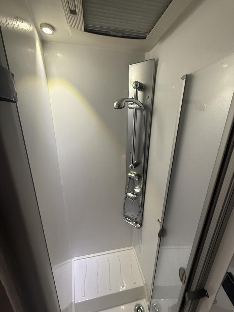 Pilote Sonstige P 726 Essentiel