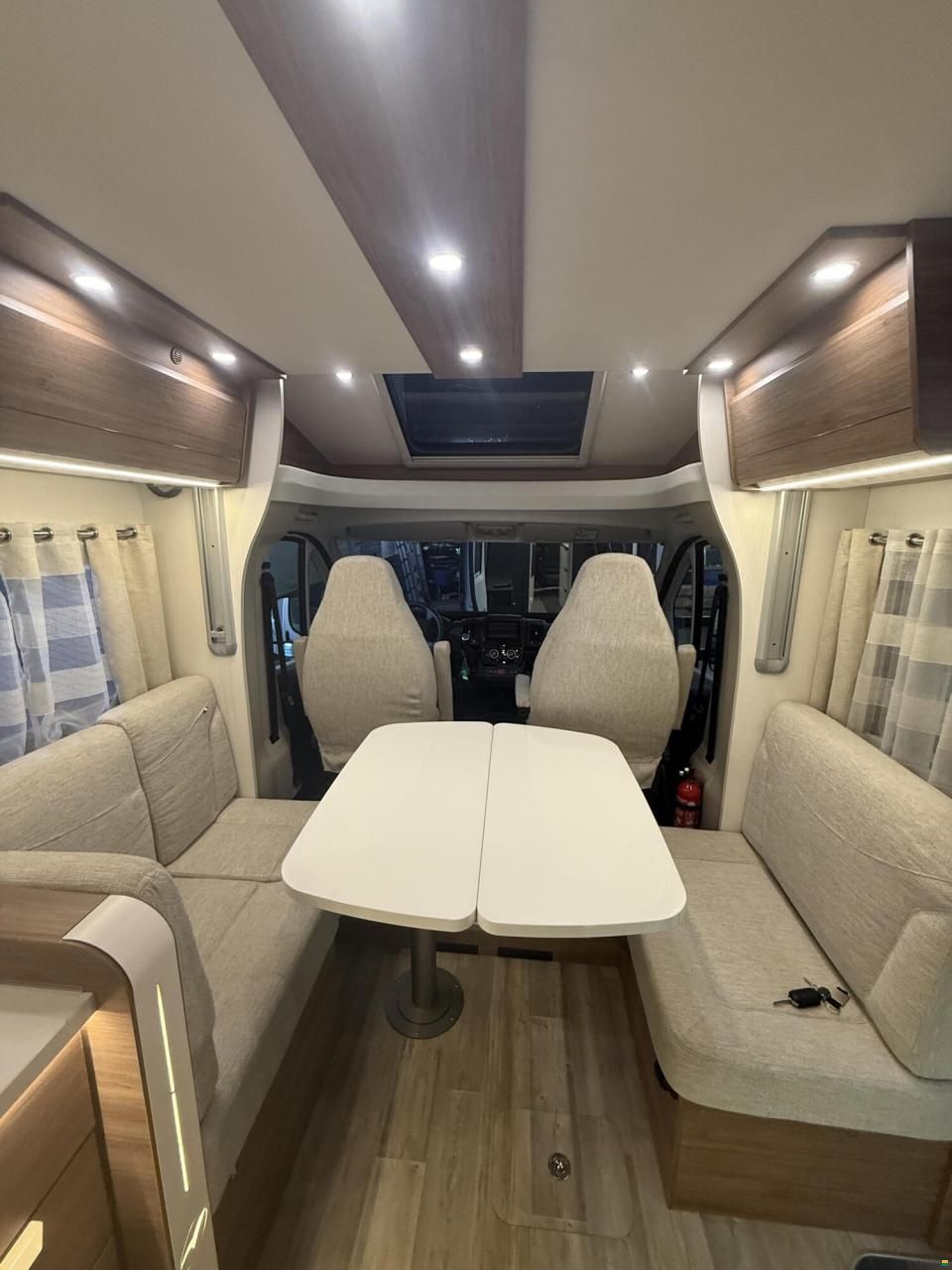 Pilote Sonstige P 726 Essentiel