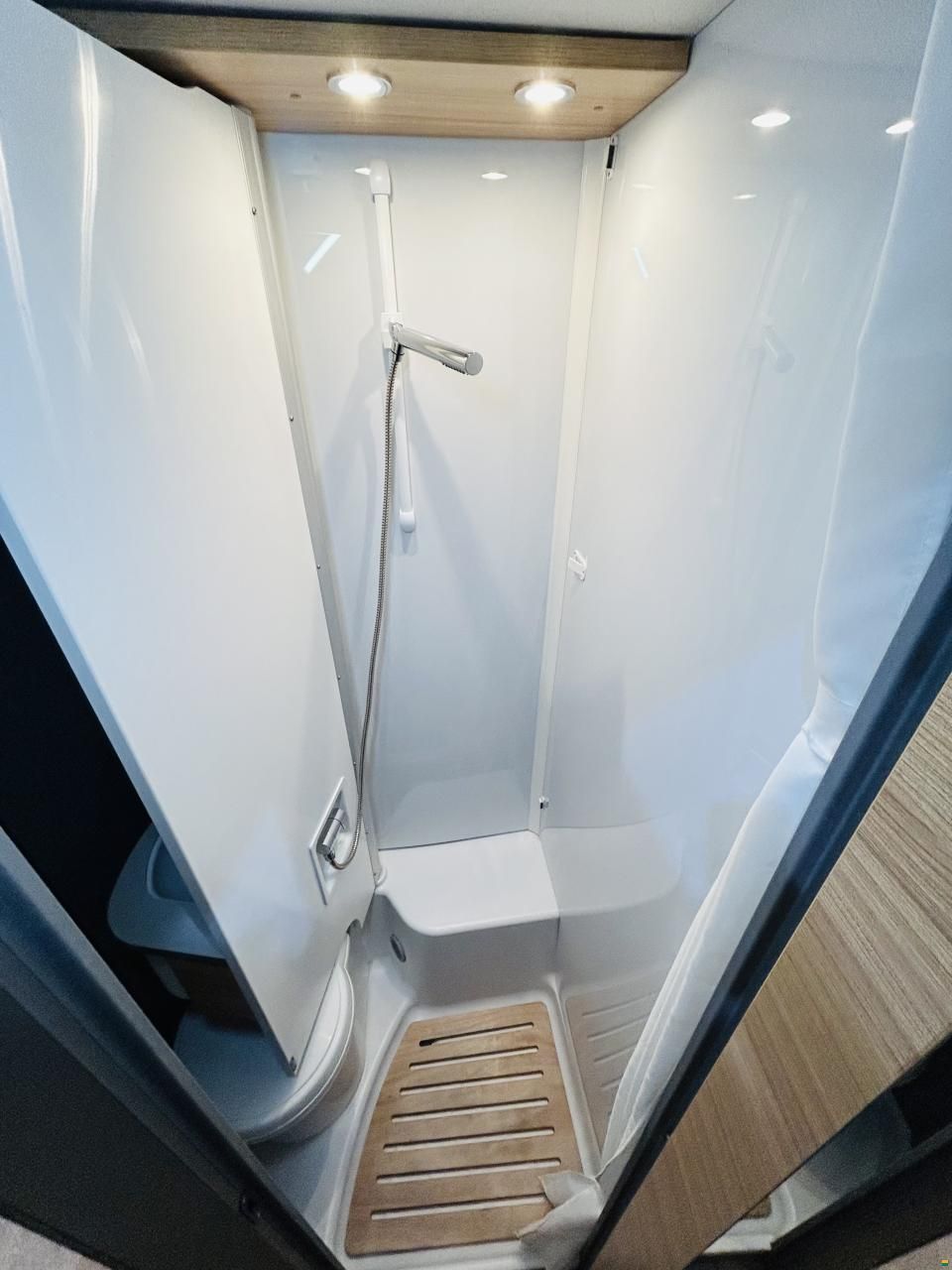 Dethleffs Just T 6812 EB