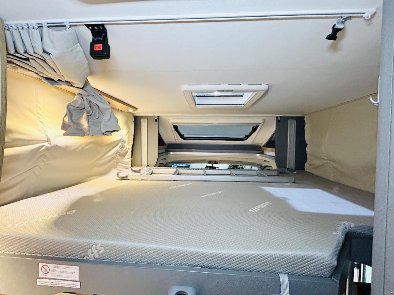 Dethleffs Just T 6812 EB