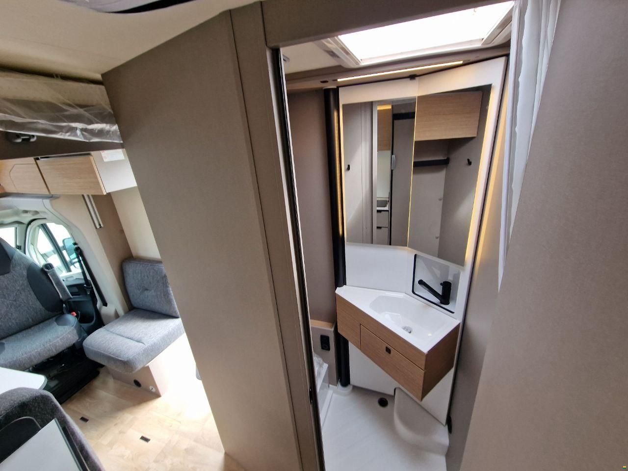 B&uuml;rstner Campeo TD 690 G