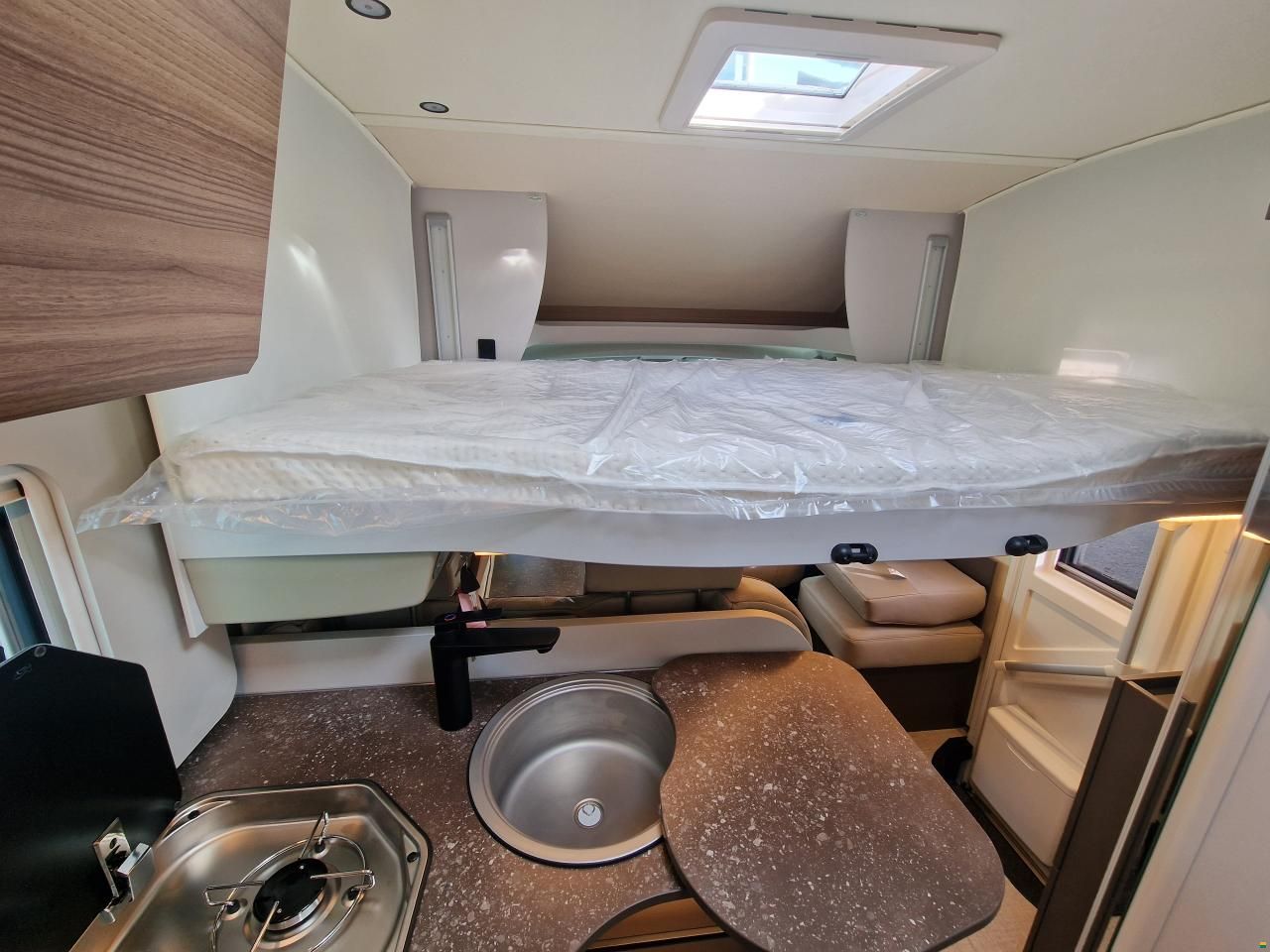 B&uuml;rstner Lyseo TD 690 B66