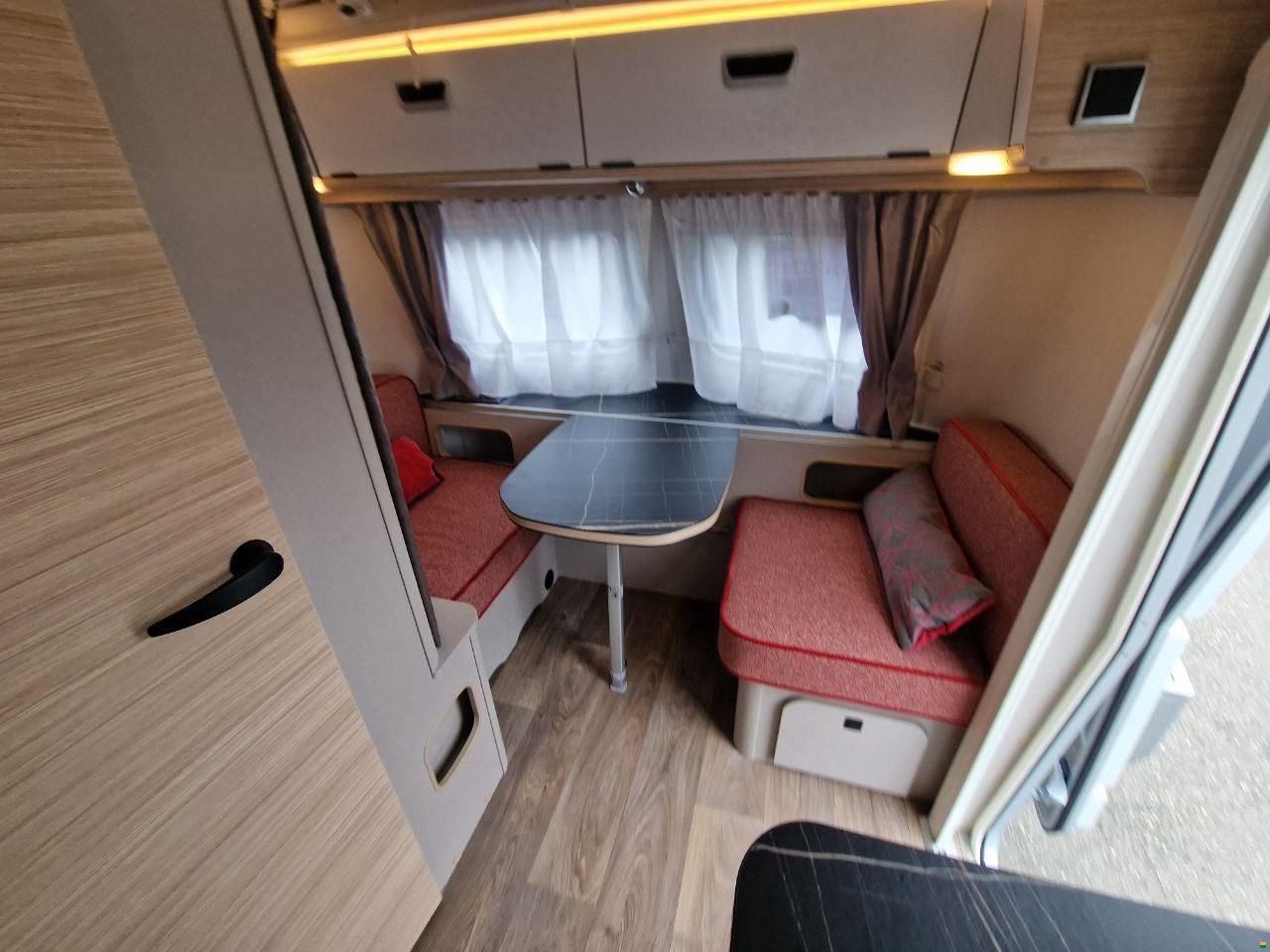 Eriba Touring 542 Urban