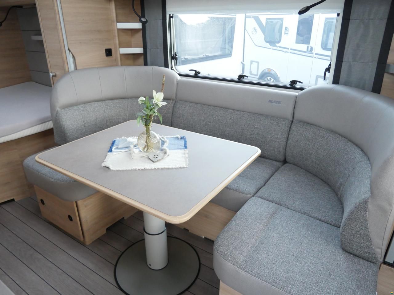 Knaus Südwind 650 PXB Black Selection 2026