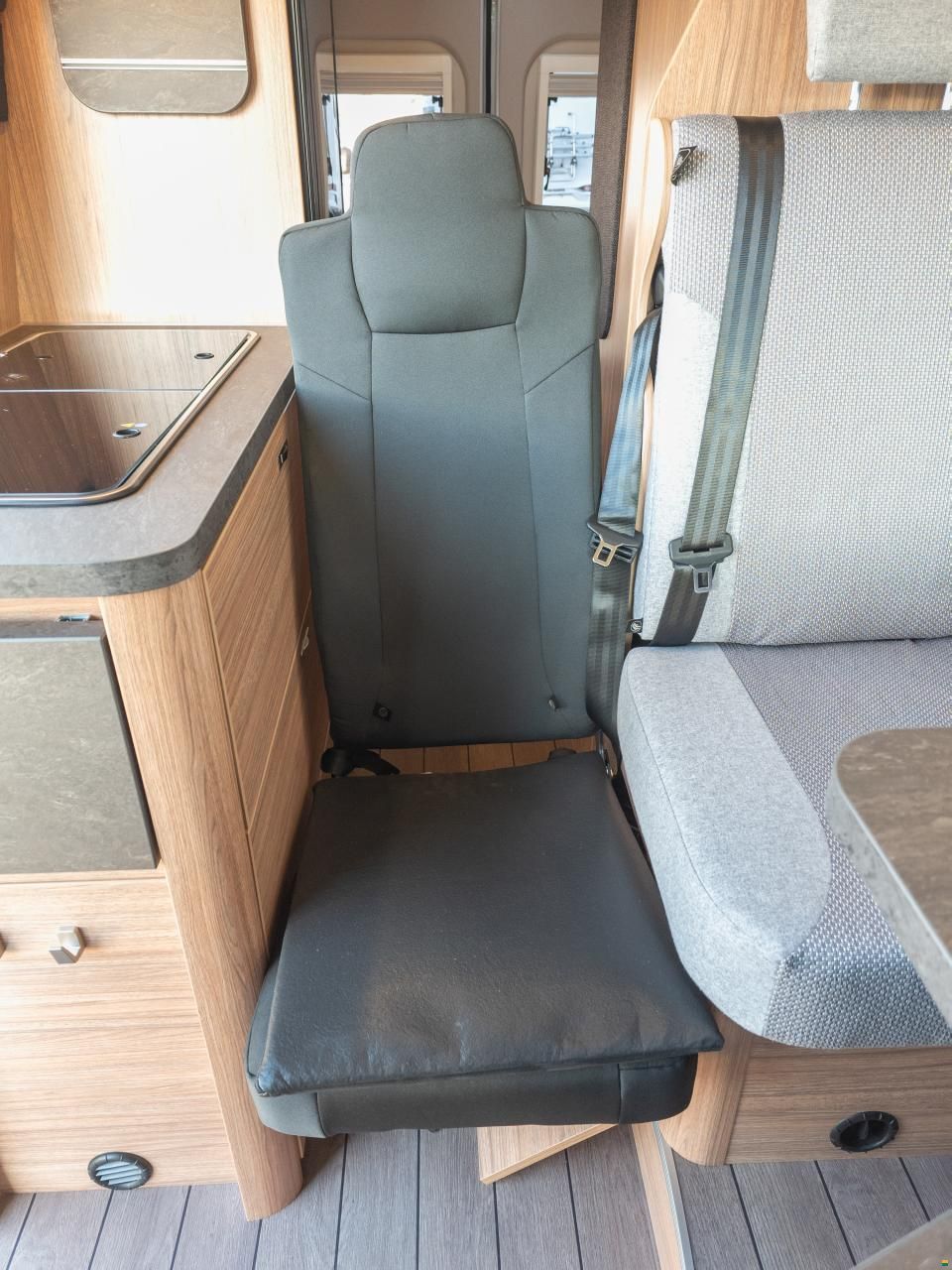 Weinsberg CaraBus 600 MQ [Fire] Edition / AD