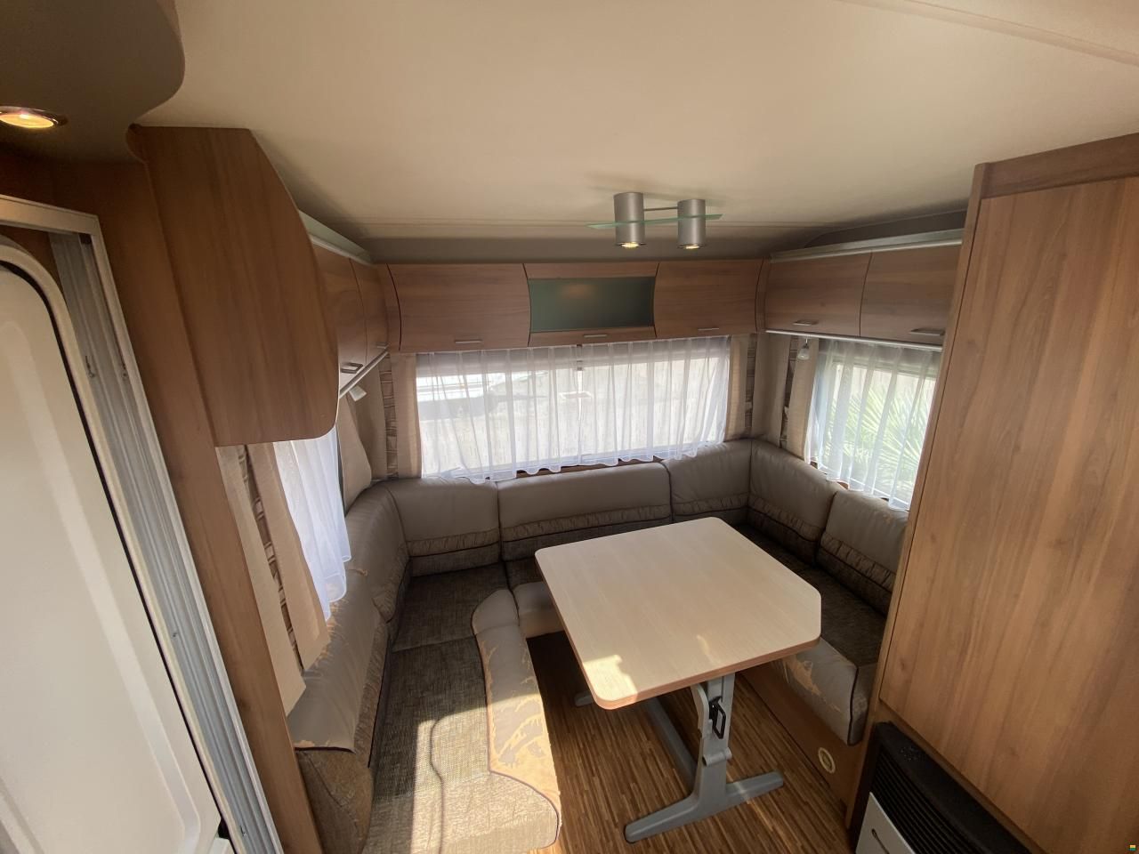 B&uuml;rstner Averso 460 TL