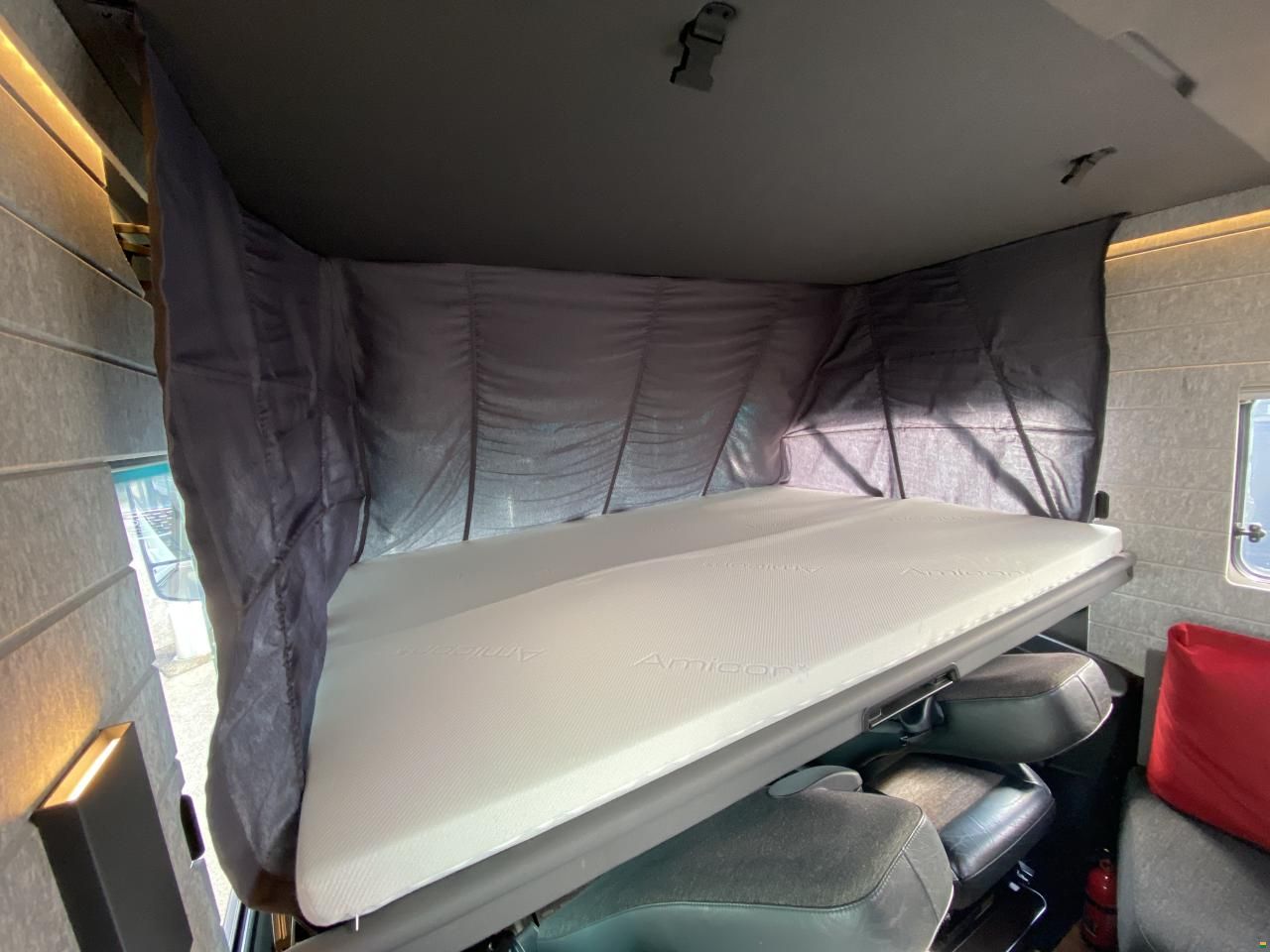 Niesmann-Bischoff Ismove 6.9E