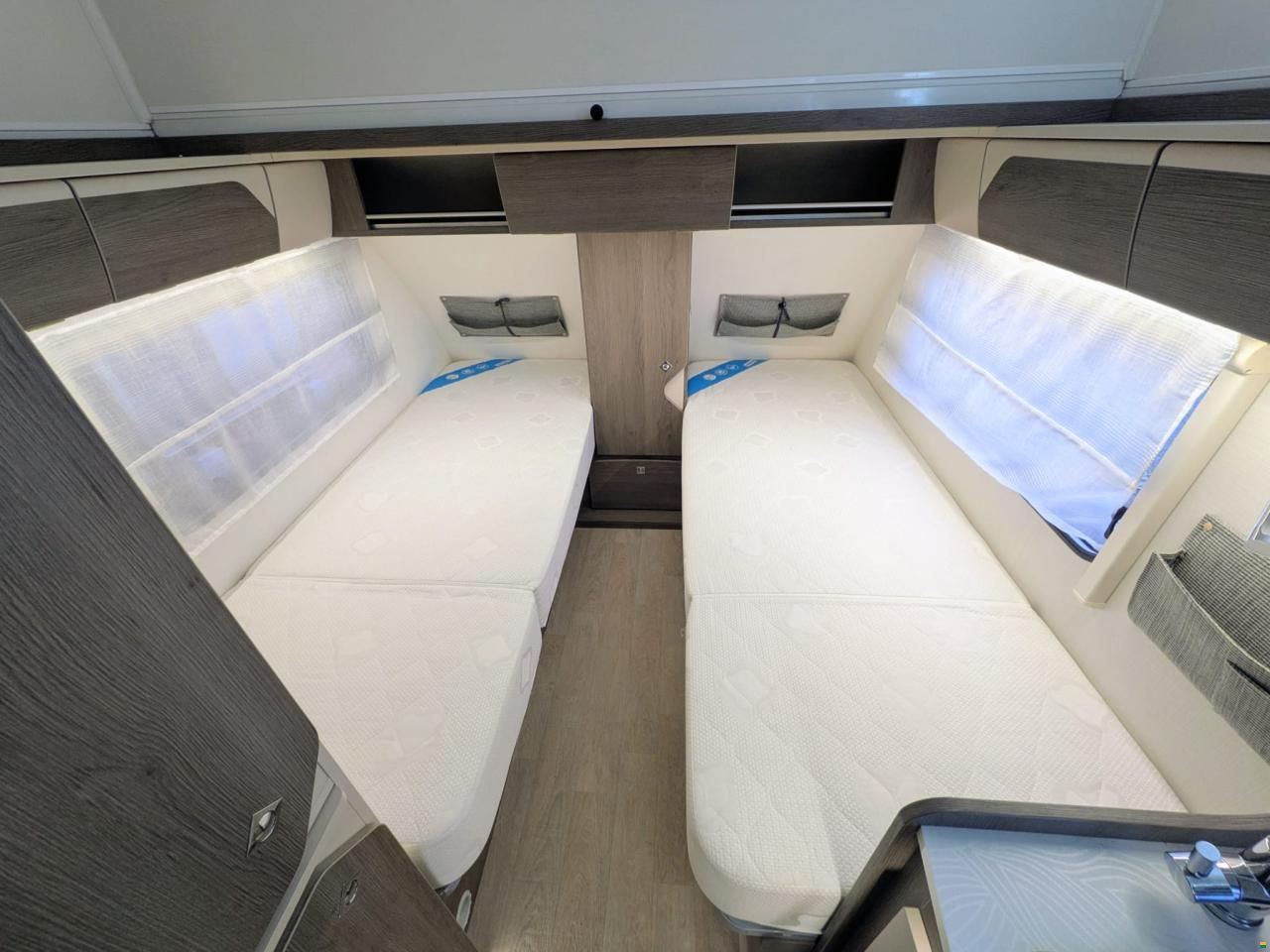 Silver Evasion 430 LJ