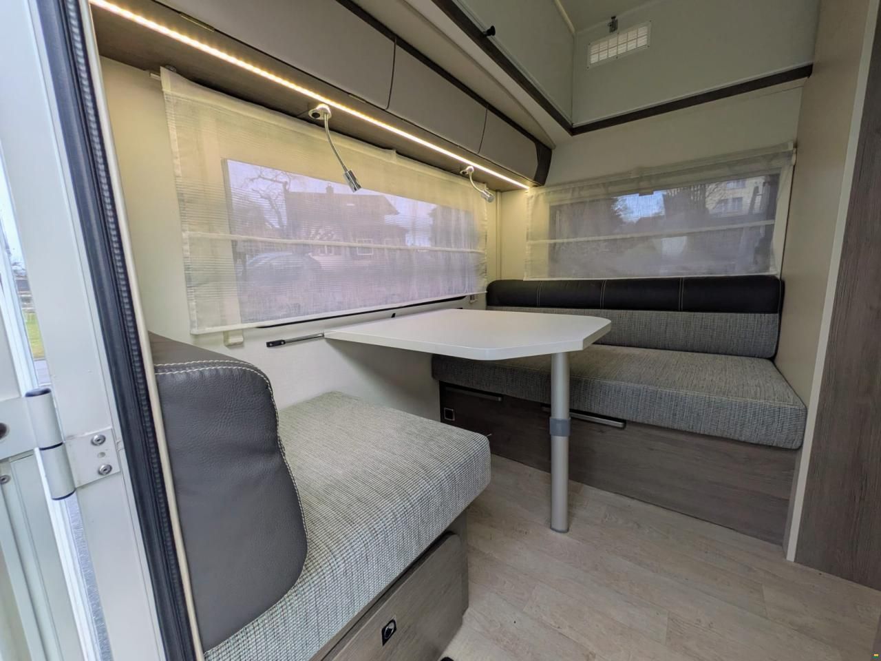 Silver Evasion 430 LJ