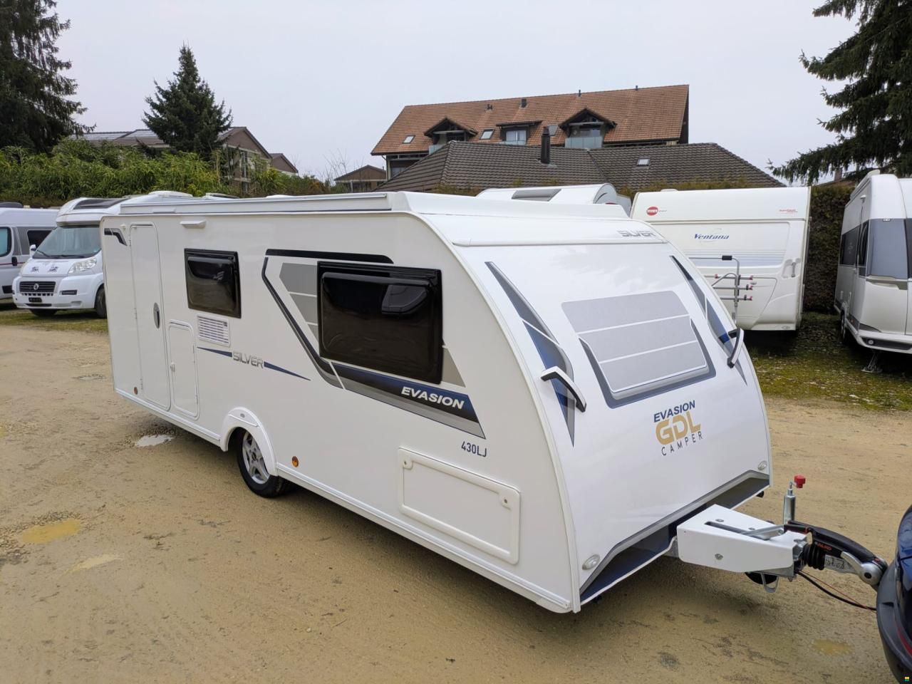 Silver Evasion 430 LJ