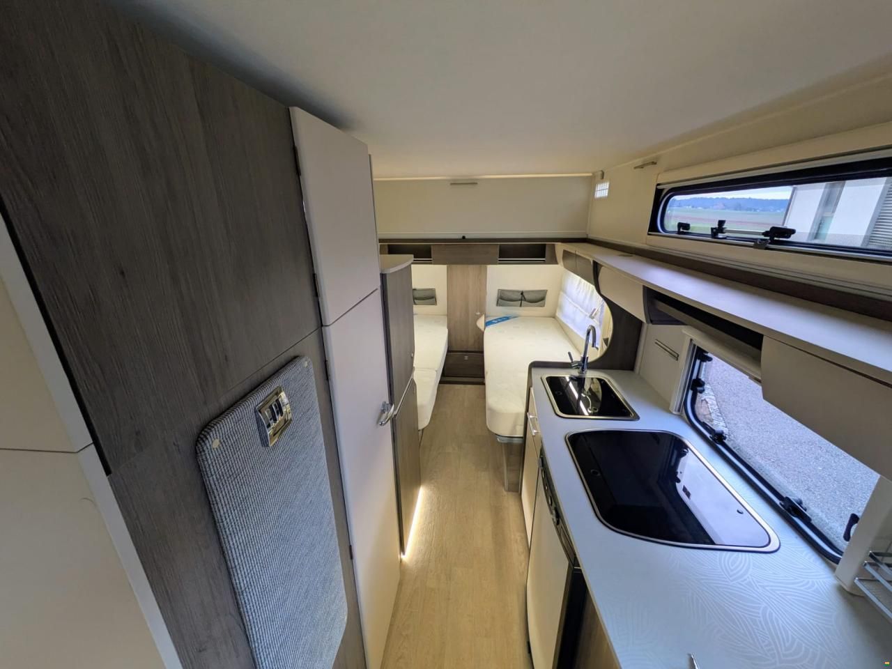 Silver Evasion 430 LJ