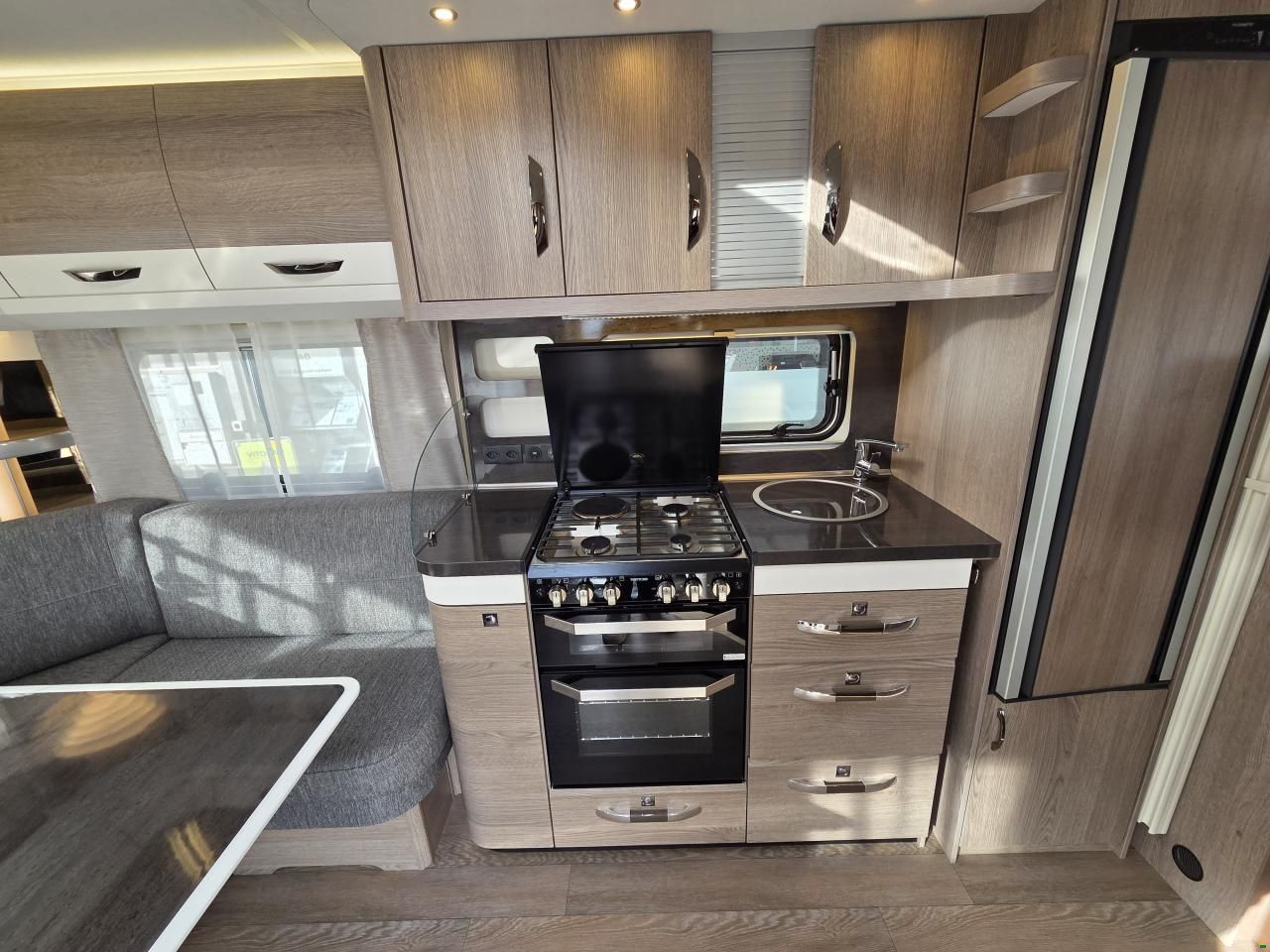 Hobby 720 UKFe Prestige