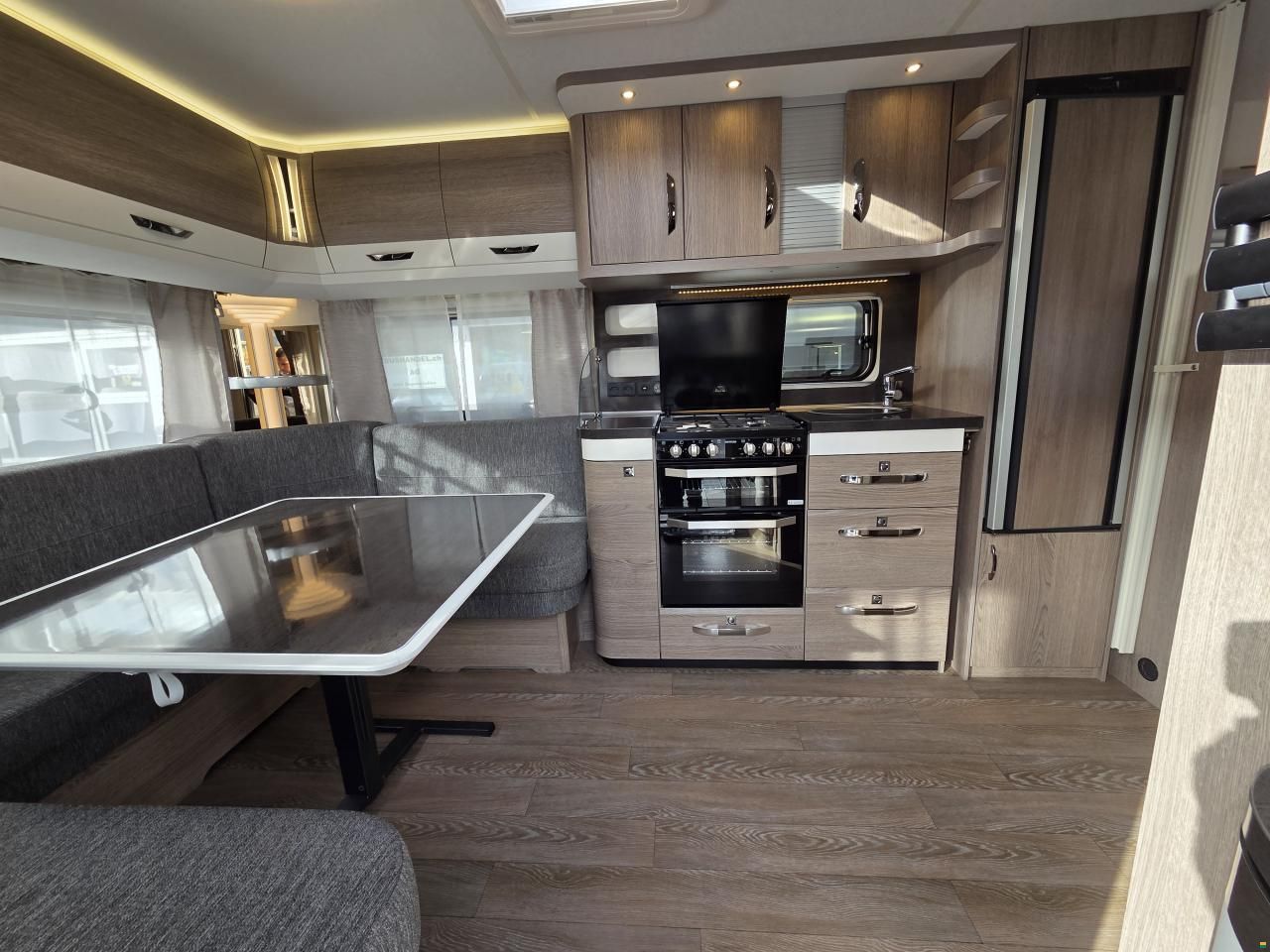 Hobby 720 UKFe Prestige