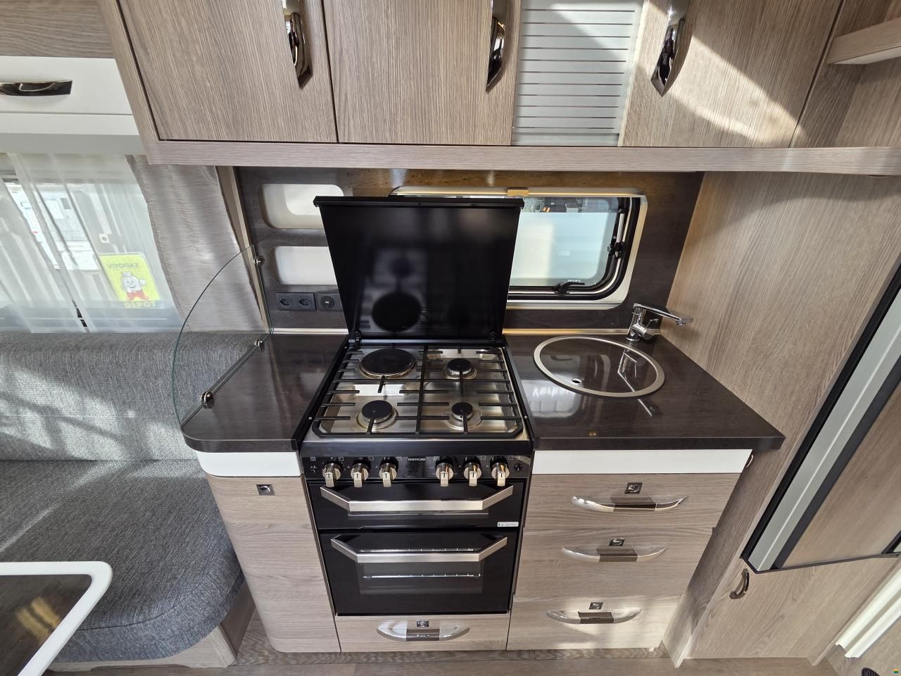 Hobby 720 UKFe Prestige