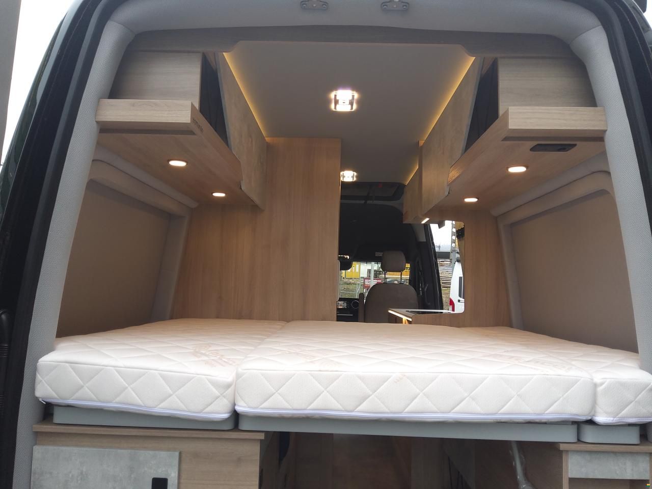 Robeta Womondo Pegasus Mercedes Sprinter Pro