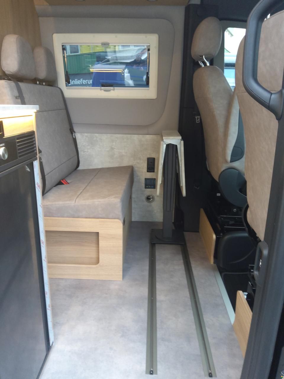 Robeta Womondo Pegasus Mercedes Sprinter Pro