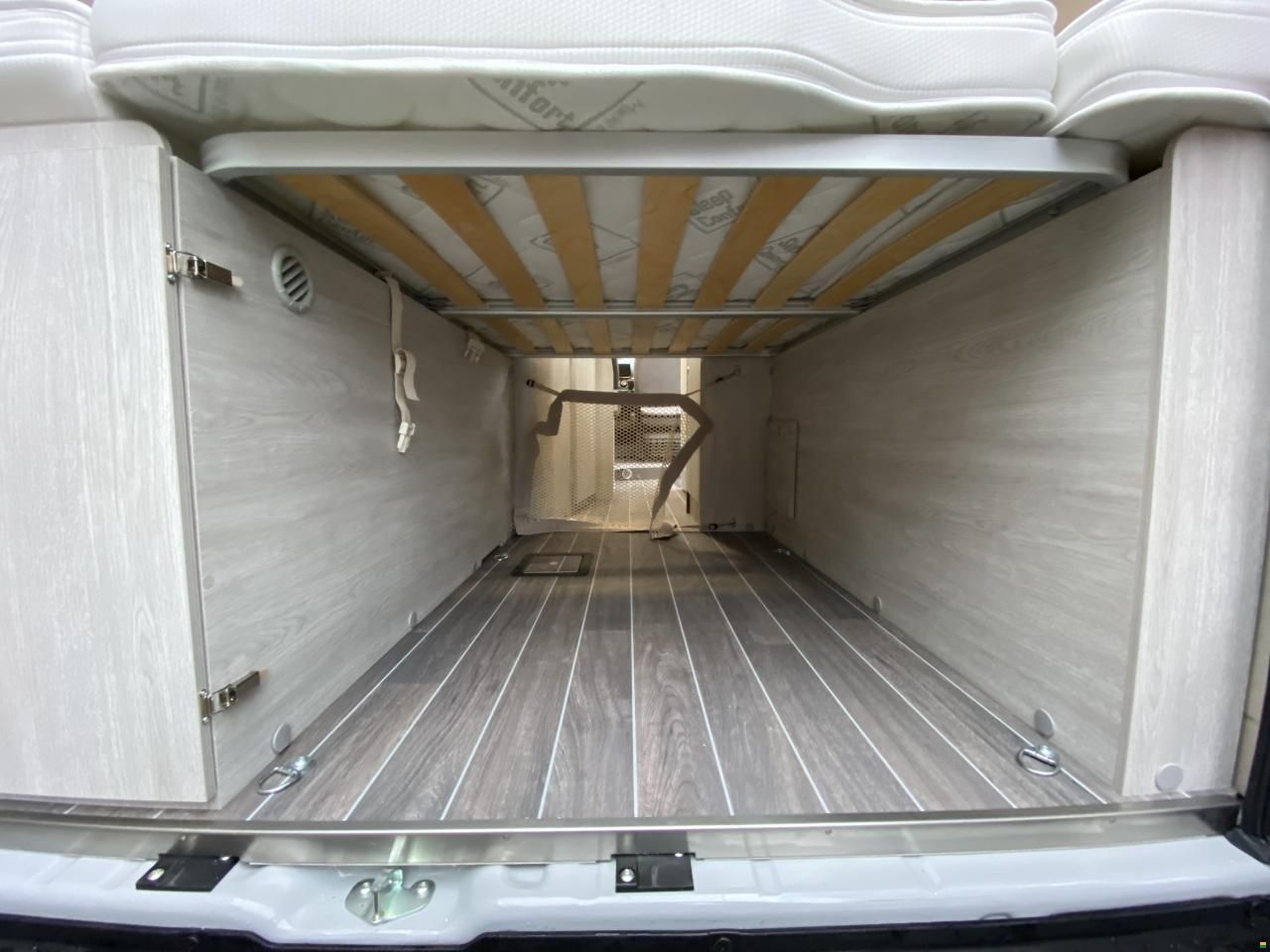 Roller Team Livingstone 2 Sport, Fiat 140PS Automat